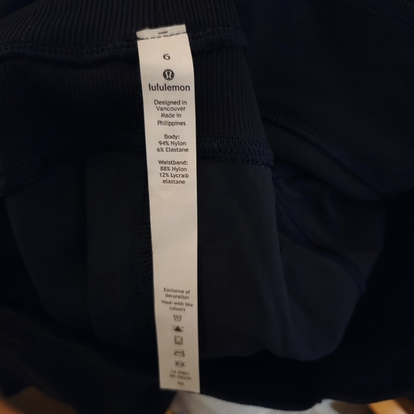 Lululemon Dance Studio Crop 25" In True Navy Women's Size 6. - Picture 13 of 15